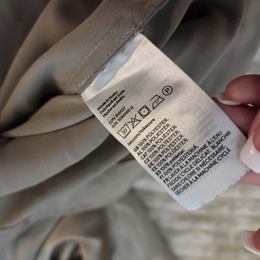 H&M Womens M Beige Solid Woven Polyester Button Front Raglan Sleeve Blouse - Picture 12 of 13